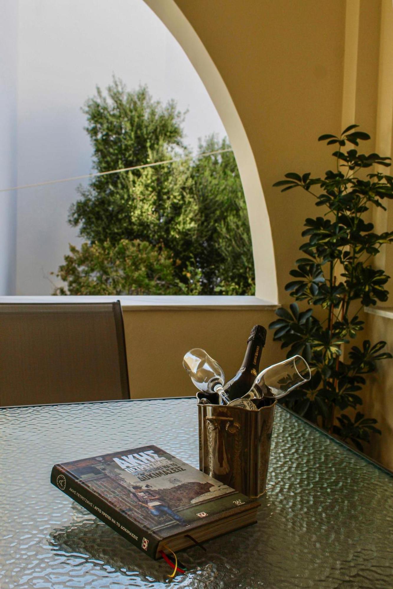 Aeolian Breeze Apartment Tinos Exterior photo