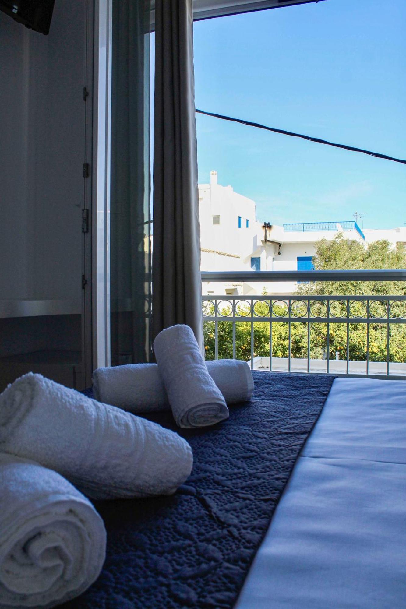 Aeolian Breeze Apartment Tinos Exterior photo